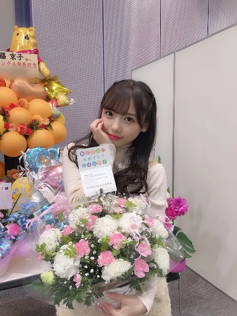 齊藤 京子｜嬉しい♡（2019-04-11）｜13枚目