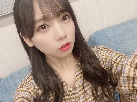 齊藤 京子｜幸せな写真集解禁日（2020-11-18）｜3枚目