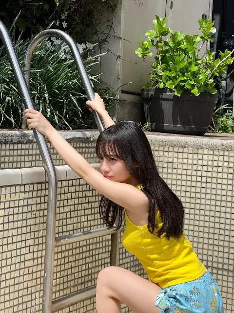 齊藤 京子｜週刊少年チャンピオン（2022-05-12）｜2枚目