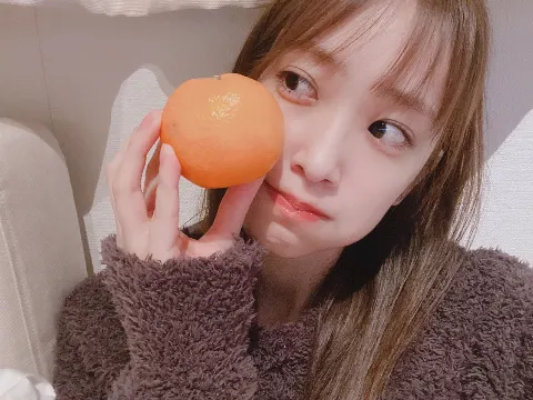 佐々木 久美｜モーム（2020-12-19）｜4枚目