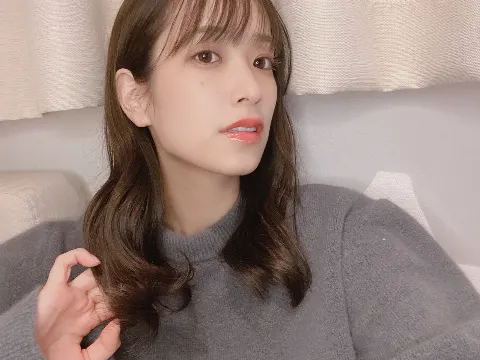 佐々木 久美｜カク（2021-02-12）｜2枚目
