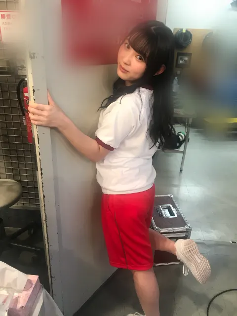 佐々木 久美｜目と目合うと（2019-06-28）｜4枚目
