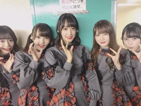 佐々木 久美｜よろぶん（2018-11-01）｜7枚目