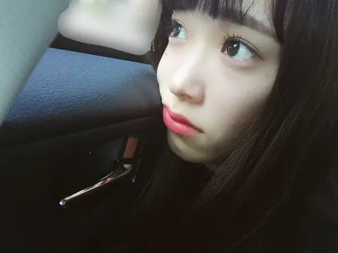 佐々木 久美｜キーラナイトレイさんも好きです（2017-01-05）｜3枚目