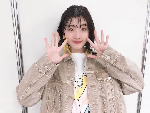 佐々木 美玲｜🍞ウェイ（2021-03-01）｜4枚目