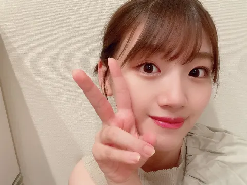 佐々木 美玲｜ぴっぴっぴ〜😘（2022-08-12）｜2枚目