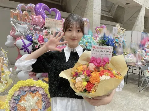 佐々木 美玲｜お待たせしました〜！！！🌟（2024-05-26）｜4枚目