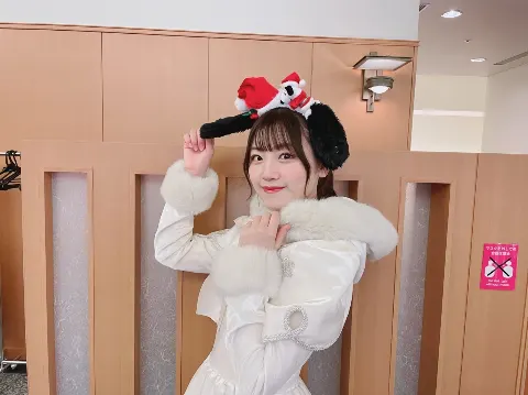 佐々木 美玲｜大好きなあの場所💛（2021-12-10）｜2枚目