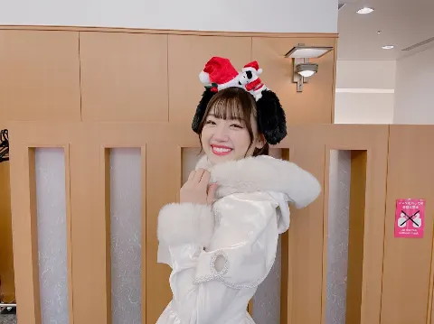 佐々木 美玲｜大好きなあの場所💛（2021-12-10）｜3枚目