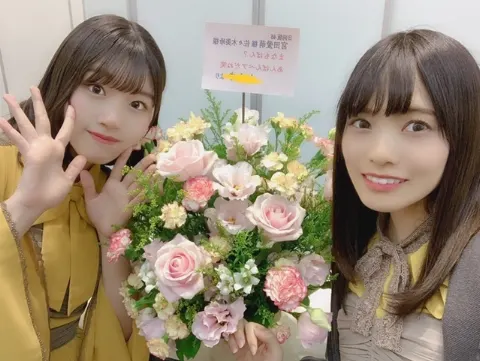 佐々木 美玲｜青空💭（2019-11-07）｜9枚目