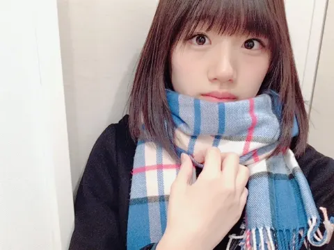 佐々木 美玲｜愛用マフラー。（2017-02-06）