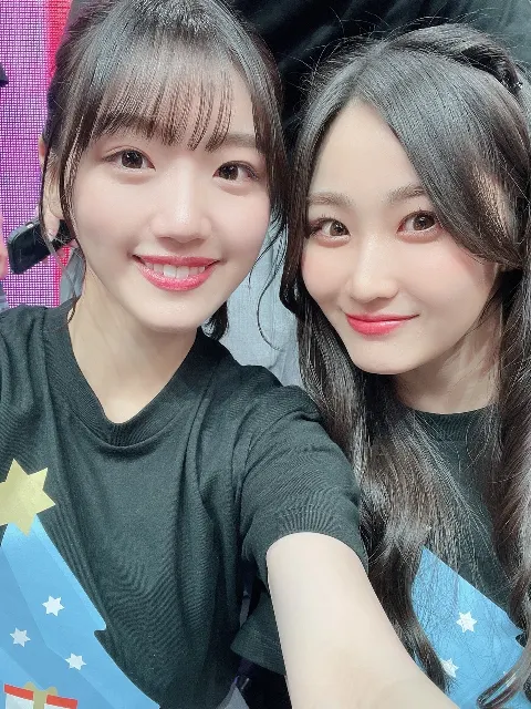 佐々木 美玲｜愛が溢れてる💜💛（2022-12-26）｜2枚目