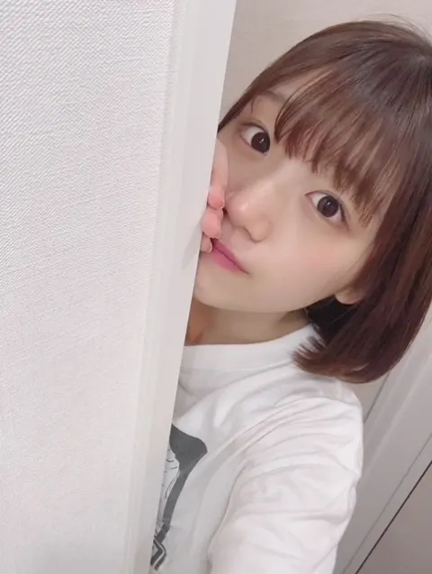 佐々木 美玲｜ひょっこり😚（2018-08-19）｜3枚目