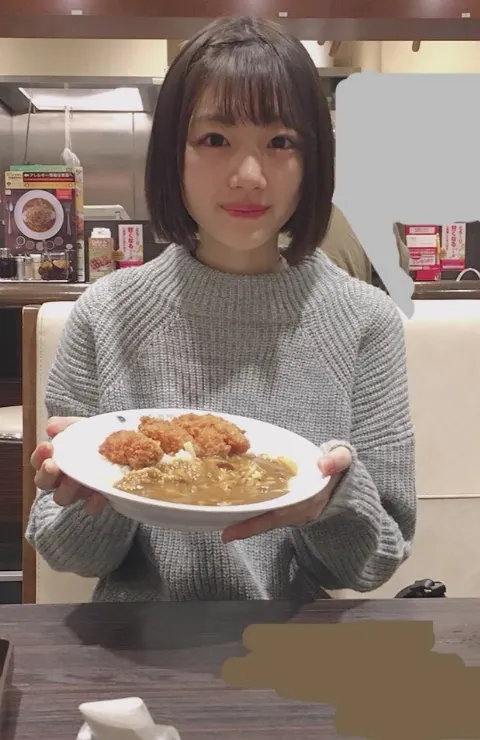佐々木 美玲｜やっと！！🍛（2018-11-20）｜2枚目