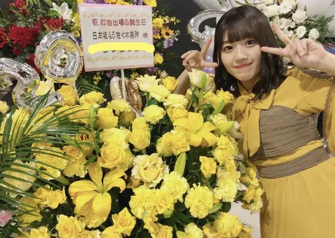 佐々木 美玲｜遅くなったけど、たくさんありがとう😊（2019-12-28）｜7枚目