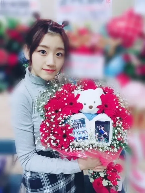 佐々木 美玲｜Flower🌺（2018-02-06）｜3枚目