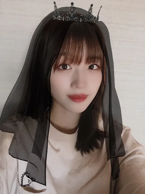 佐々木 美玲｜🎃（2020-10-31）｜2枚目