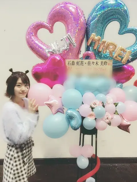 佐々木 美玲｜フラワー꒰⑅ᵕ༚ᵕ꒱˖♡（2017-11-08）｜4枚目