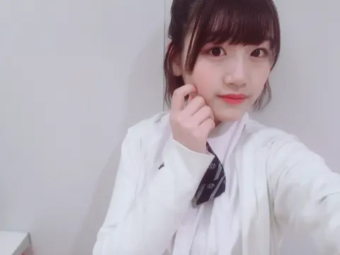 佐々木 美玲｜たいへん遅くなりました😓（2018-04-11）｜10枚目