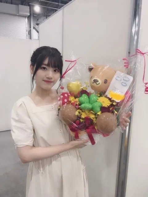 佐々木 美玲｜お花⸜🌷︎⸝‍②（2019-06-30）｜3枚目