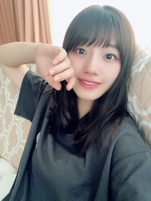 佐々木 美玲｜見てね😊（2020-08-29）｜3枚目