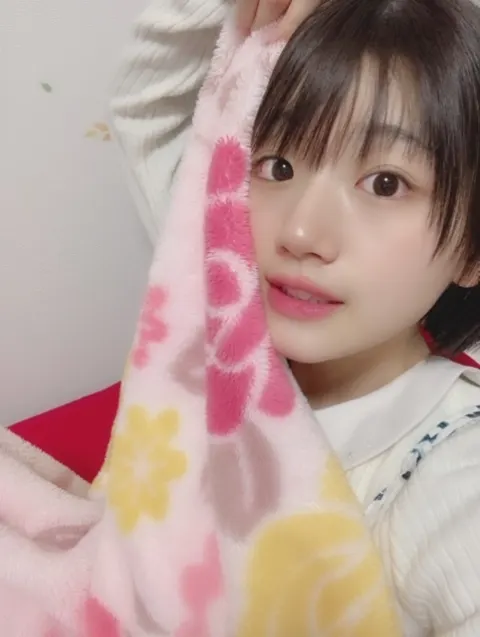 佐々木 美玲｜マニキュア、プリキュア😚（2018-12-21）｜3枚目