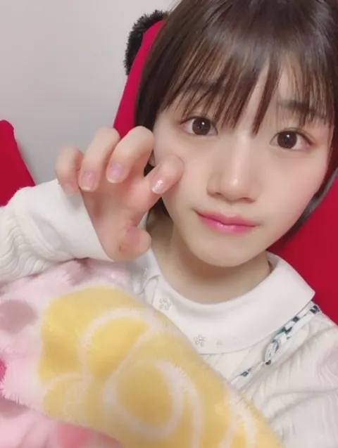 佐々木 美玲｜マニキュア、プリキュア😚（2018-12-21）｜5枚目