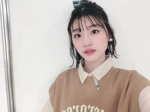 佐々木 美玲｜🍞ウェイ②（2021-03-01）｜4枚目