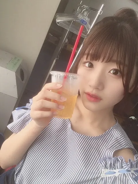 佐々木 美玲｜new✨💛（2018-08-14）｜2枚目