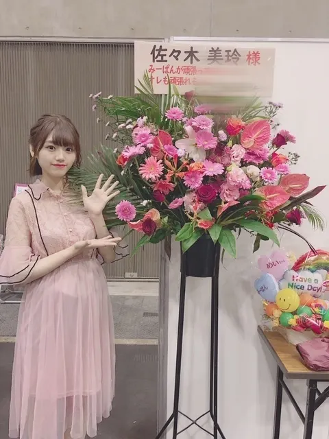佐々木 美玲｜Flower🌷（2018-10-31）｜3枚目