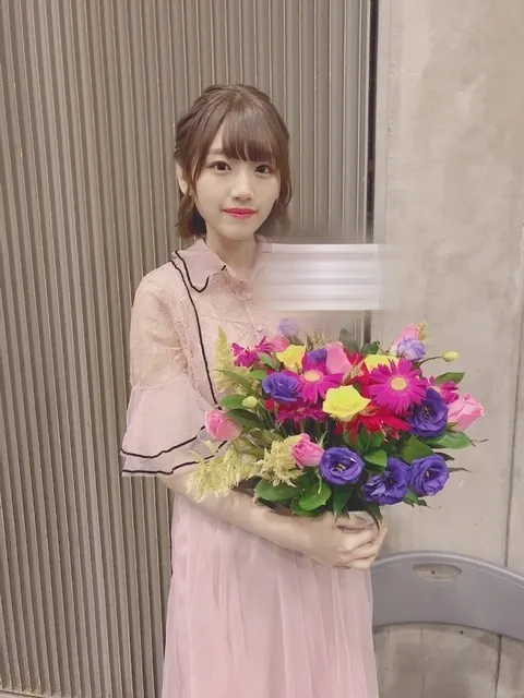 佐々木 美玲｜Flower🌷（2018-10-31）｜9枚目