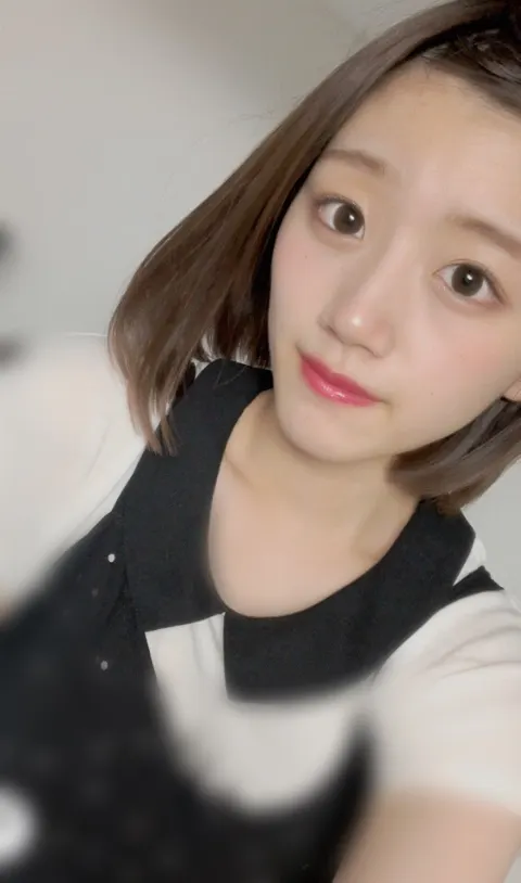 佐々木 美玲｜ぱくぱく😚🥩🧀（2018-08-23）