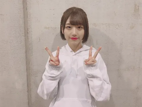 佐々木 美玲｜bicsaito_hando_niginigi🖐🏻①（2018-10-13）｜4枚目