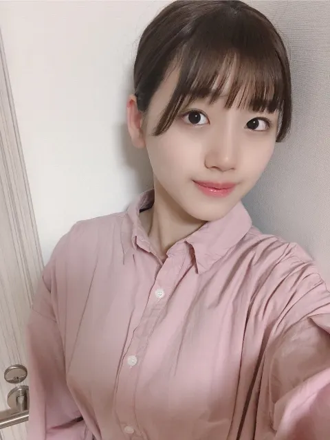 佐々木 美玲｜みーぱんクッキングの始まりだ〜😆（2020-05-09）