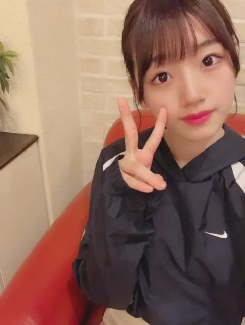 佐々木 美玲｜チョコレート交換😌（2019-02-18）