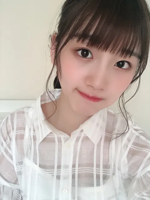 佐々木 美玲｜梅雨がやって参りました//☂﻿//（2020-06-12）｜2枚目