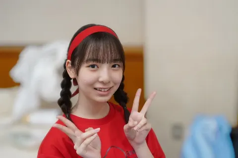 佐々木 美玲｜📸（2023-12-31）｜2枚目