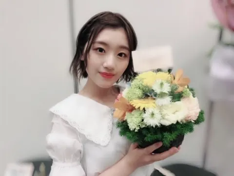 佐々木 美玲｜ハンドにぎにぎ会😶（2019-06-09）｜3枚目