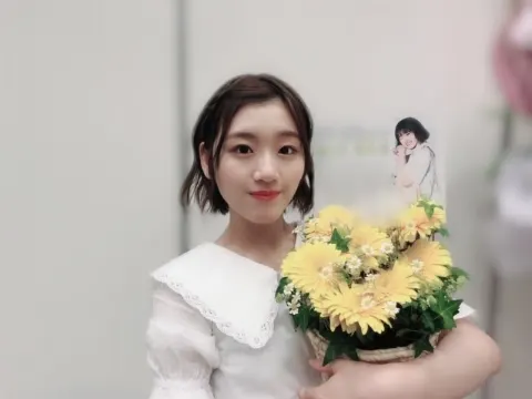 佐々木 美玲｜ハンドにぎにぎ会😶（2019-06-09）｜4枚目