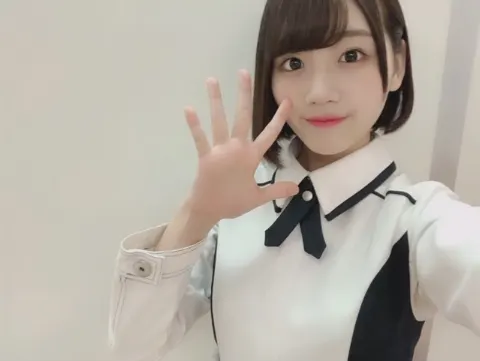 佐々木 美玲｜うっすらと過ごすように。（2018-12-18）｜3枚目