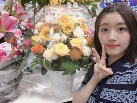佐々木 美玲｜Flower😙（2019-08-28）｜3枚目