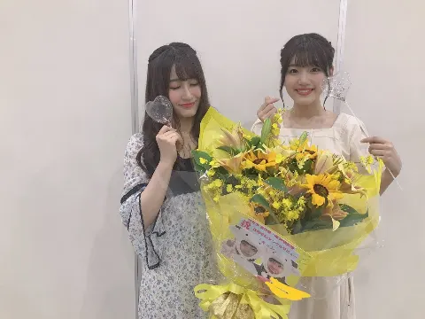 佐々木 美玲｜お花⸜🌷︎⸝‍（2019-06-30）｜4枚目