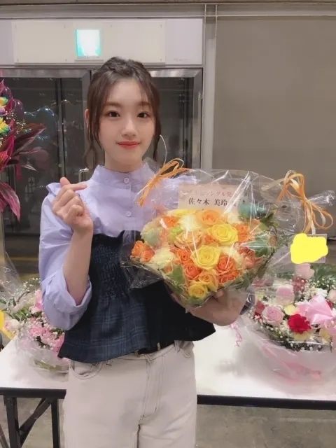 佐々木 美玲｜こんにちは、令和さん☺️（2019-05-01）｜4枚目