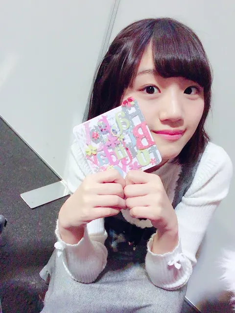 佐々木 美玲｜華のセブンティーン。（2016-12-18）｜2枚目