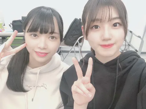 佐々木 美玲｜やっぱり寒くないですか？👀👀（2020-04-16）