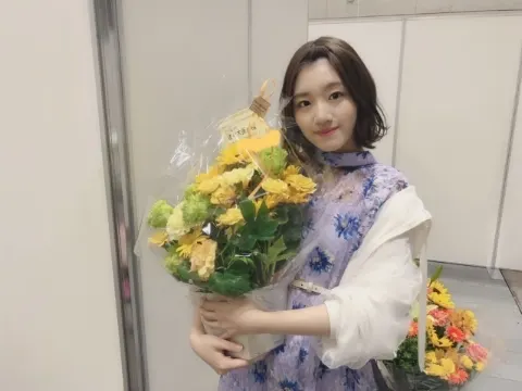 佐々木 美玲｜フラワー🌸（2019-07-23）｜2枚目