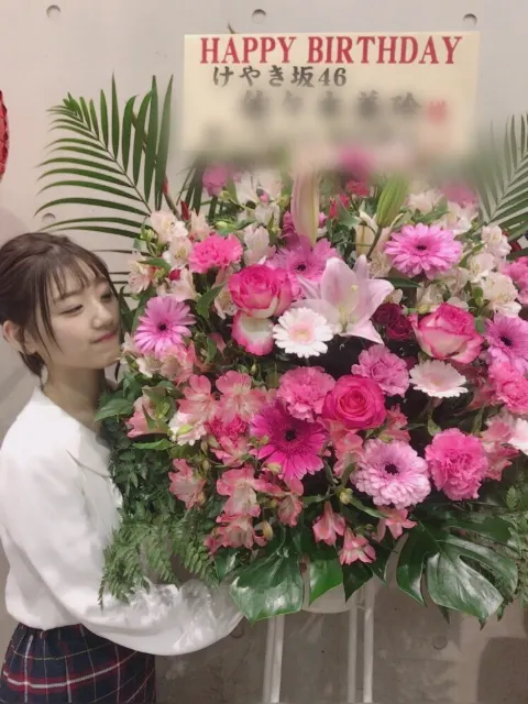 佐々木 美玲｜Flower🌷（2018-01-17）｜2枚目