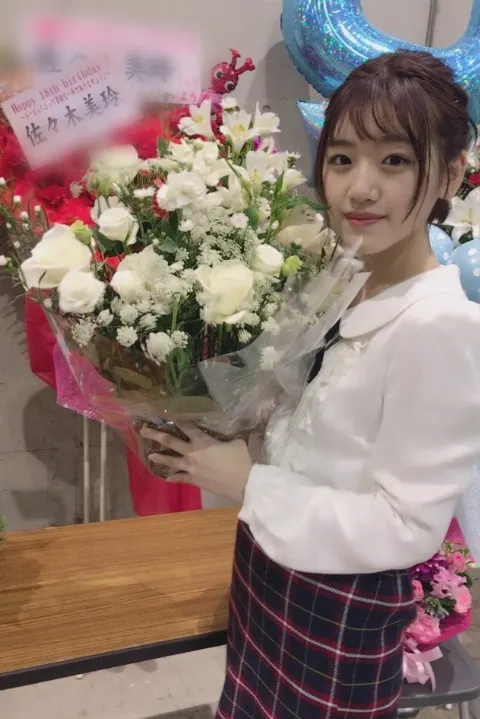 佐々木 美玲｜Flower🌷（2018-01-17）｜5枚目
