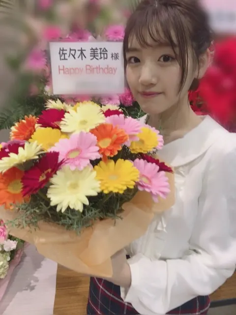 佐々木 美玲｜Flower🌷（2018-01-17）｜7枚目