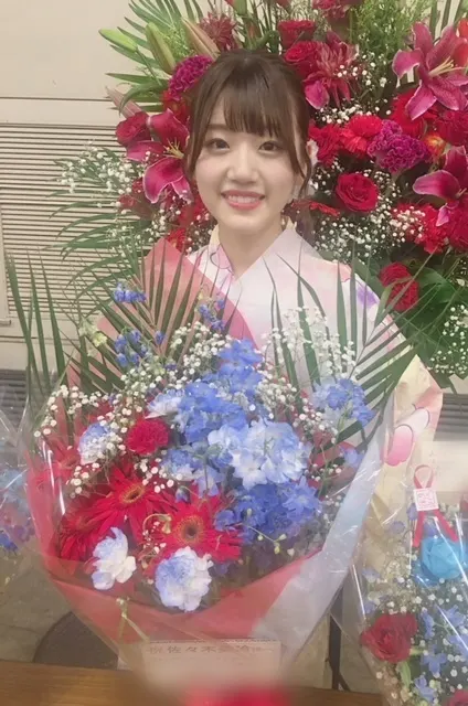 佐々木 美玲｜谢谢💛（2018-08-07）｜6枚目